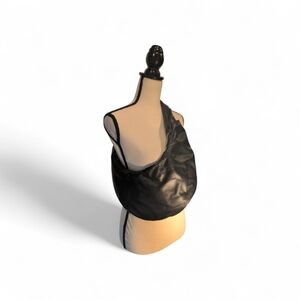 Sleek Black Crescent Shoulder Bag for Women